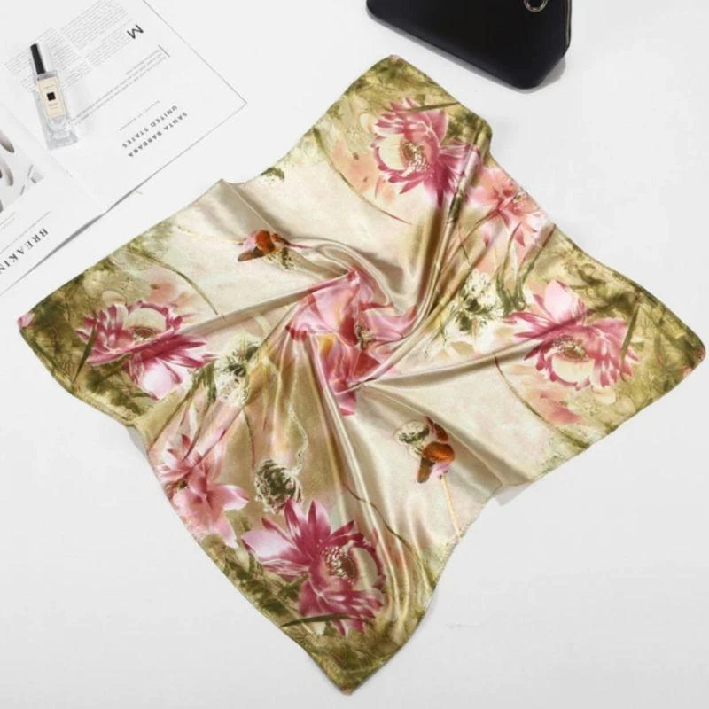 Bandana Dreamy Lotus 3 Bandana Dreamy Lotus