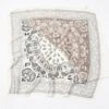 Paisley Bandana Creamy Dulce 2 Paisley Bandana Creamy Dulce -Herz Schmuck Geschaft Bandanas Bandana Foulard Tuch Seide Silk Satin Quadrat Accessoires Kopftuch Satintuch Schweiz Fashion weiss grau braun beige Creamy Dulce 1 744671