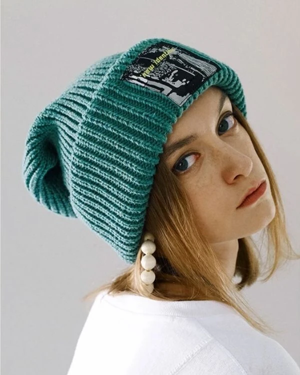 Beanie Mütze Identity