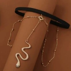 Beinkette Serpiente -Herz Schmuck Geschaft Beinketten Schmuck Accessoires Schweiz Boho Hippie Bohemian Beinschmuck Oberschenkel Ketten Schlange gold Serpiente 1 858269