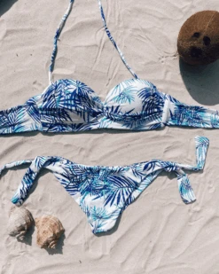 Bikini Princess Palmera -Herz Schmuck Geschaft Bikini Bademode Princess Bikinis Schweiz Brazil Brasilianische Bandeau Wickelbikini weiss blau Palmera 1