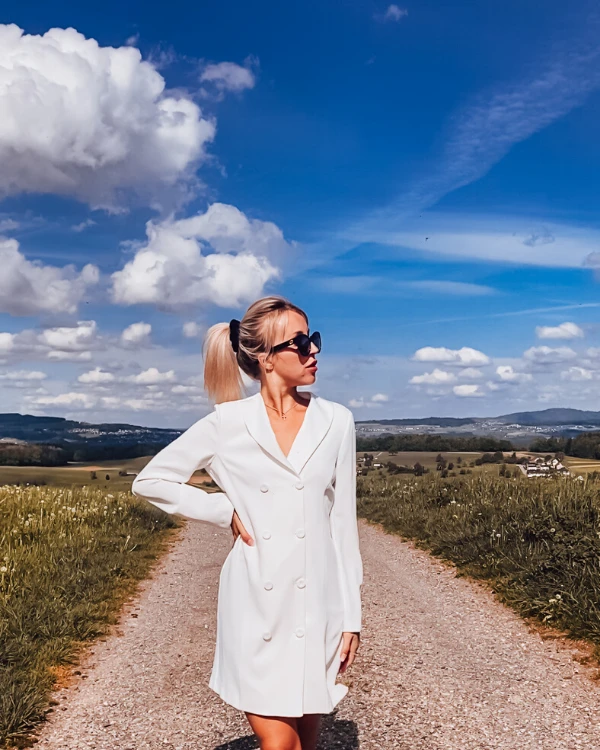 Blazer Kleid Tati 4 Blazer Kleid Tati – Bild 2