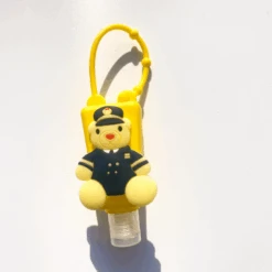 Kinder Desinfektionsspender Anhänger | Hey Kids -Herz Schmuck Geschaft Desinfektionsspender Desinfektionsmittel Anhaenger Desinfektionanhaenger Kinder Zubehoer Schutz Schutzzubehoer Kinderschutz Covid 19 diverse Farbe alle Farben Hey Kids gelb Teddy Baer