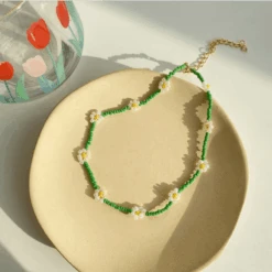 Farbige Perlen Halskette Blumen Daisy -Herz Schmuck Geschaft Farbige Perlenkette Halskette Choker Blumen Bohemian Schmuck Accessoires Ganseblumchen Daisy gruen weiss gelb 1 637983