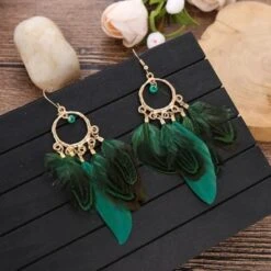 Feder Ohrringe Runa -Herz Schmuck Geschaft Federohrringe Ohrringe Damen Modeschmuck Accessoires Boho Hippie Schmuck Damen Runa gold gruen 1
