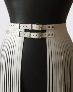 Fransen Rock Gurt Farrah -Herz Schmuck Geschaft Fransenrock Gurt Fransen Festival Fashion Accessoires Fringes Kunstleder Farrah weiss kurz 1