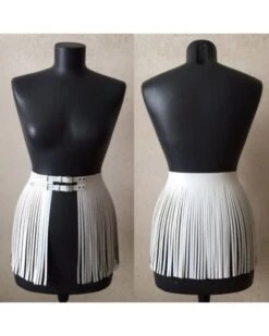 Fransen Rock Gurt Farrah -Herz Schmuck Geschaft Fransenrock Gurt Fransen Festival Fashion Accessoires Fringes Kunstleder Farrah weiss kurz 2