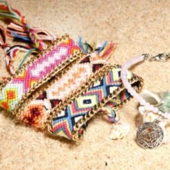 Geknöpfte Fusskette Boho Island -Herz Schmuck Geschaft Fussketten Set gestrickt gewoben Fusskette Armband Schmuck Om Symbold farbig pink violett Boho Island alle 1 600805