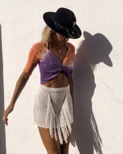 Weisser Strick Fransen Rock Amanda -Herz Schmuck Geschaft Haekel Strick Strickrock Rock Jupe Boho Damen Fransen Crochet Weisser Sommerrock kurz Amanda weiss Cindy Boccia JustStyle Schweiz 2