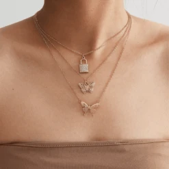 Multilayer Halskette Secret Butterfly