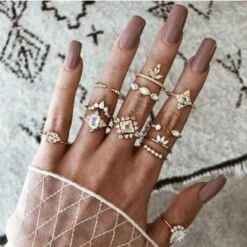 Knuckle Ring Set The Details