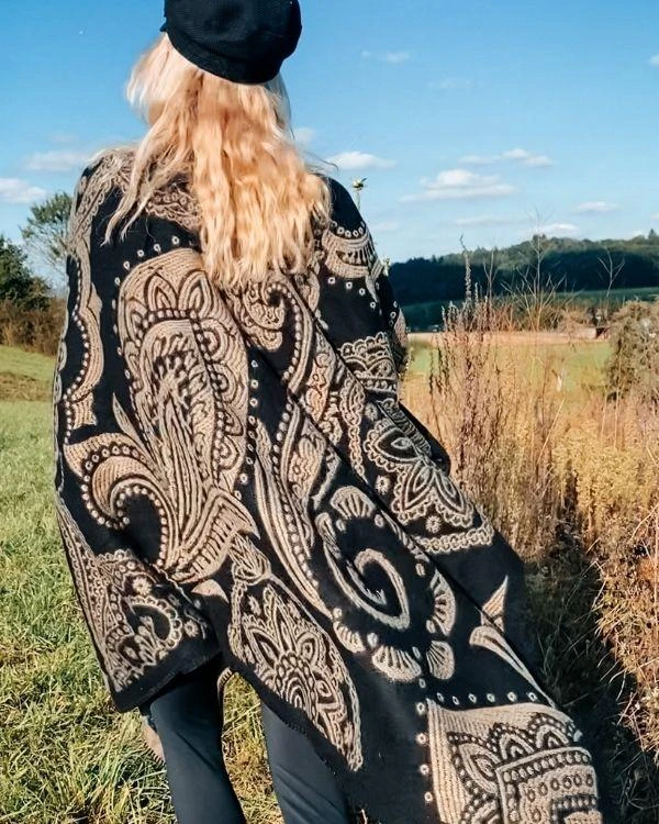 Poncho Capes Jelena 3 Poncho Capes Jelena