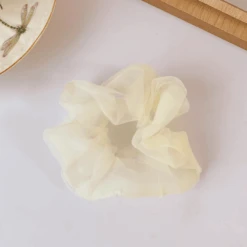 Scrunchies Haargummi Sunny -Herz Schmuck Geschaft Scrunchie haargummi stoff mesh blumen weich scrunchies viele farben haare haarschmuck haarband sunny mesh transparent weiss 710306