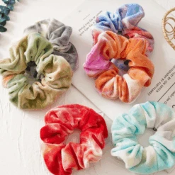Scrunchie Velvet Batik -Herz Schmuck Geschaft Scrunchie haargummi velvet samt weich scrunchies viele farben haare haarschmuck haarband schweiz tie batik bohemian alle 3 530617
