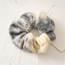 Scrunchie Velvet Batik -Herz Schmuck Geschaft Scrunchie haargummi velvet samt weich scrunchies viele farben haare haarschmuck haarband schweiz tie batik bohemian creme grau 326899