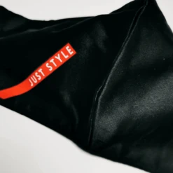 Seidenmaske Just Style -Herz Schmuck Geschaft Seidenmaske Stoffmaske aus Seide Satin Schwarze Mundschutzmaske Anti Pickel Mund Nasen Bedeckung Just Style rot Logo Jasmin schwarz details 2 486507