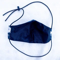 Ketten-Maske Black Universe -Herz Schmuck Geschaft Stoffmaske Kette Hinterkopf Mundschutz Maske Hygienemaske Filter Fashion Unisex Damen Herren schwarz weiss Black Universe Detail 3 644268