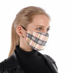 Stoffmasken Fashionlover -Herz Schmuck Geschaft Stoffmaske Maske Hygienemaske Mundschutzmaske Schweiz Damen Herren Fashion Style Luxury Brands FASHIONLOVER nr1 burby 3 471523