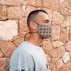 Ketten-Maske Bogdan -Herz Schmuck Geschaft Stoffmaske Mundschutz Gesichtsmaske Maske Hinterkopf Herren Maenner braun Bogdan 3 603234