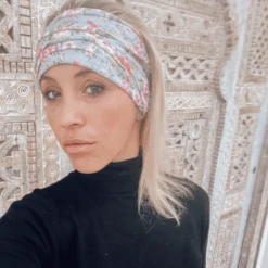 Halstuch Schalmaske Rosalia -Herz Schmuck Geschaft Sturmmaske Schalmaske Balaclava Schlauchmaske Schweiz Corona Fashion Maske Stoffmaske Blumen Rosen Rosalia gruen Cindy 2 462558