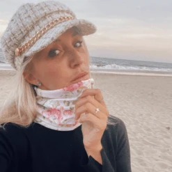 Halstuch Schalmaske Rosalia -Herz Schmuck Geschaft Sturmmaske Schalmaske Balaclava Schlauchmaske Schweiz Corona Fashion Maske Stoffmaske Blumen Rosen Rosalia weiss Cindy 1 253923