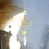 Sonnen Catcher Kaida -Herz Schmuck Geschaft Suncatcher Sonnenfaenger Sonnencatcher Sun Catcher Haenger Prisma Kristall Steine Sonnenlicht Regenbogenfarben Licht Deko Sonne Kristalltropfen Kaida gold 1