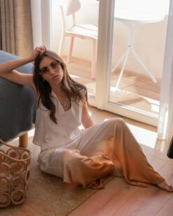 Weite Viskose Hose Dalt Vila 17 Weite Viskose Hose Dalt Vila -Herz Schmuck Geschaft Weite Hose Damen Elegant Batik Farbverlauf Weiss Braun Camel Viskose JustStyle Schweiz Dalt Vila weiss braun 8