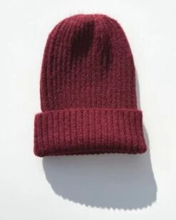 Beanie Mütze Jona -Herz Schmuck Geschaft beanies muetzen kopfbedeckung hut beanie unisex damen herren unifarbig style.fashion schweiz jona bordeaux rot 1 655936