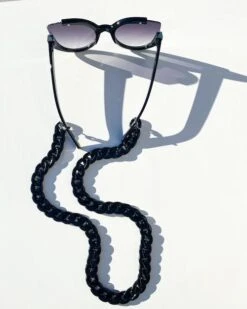 Brillenkette Kelly -Herz Schmuck Geschaft image 00f85fbb 7975 4f22 b4a2 2f6846cd9f08 558356