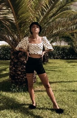 Shirt Lola -Herz Schmuck Geschaft image 1595e8a9 04ea 4d51 9de3 a60a9116733e 466916