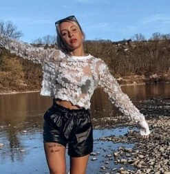 High-Waist Kunstledershorts Kelly -Herz Schmuck Geschaft image 70b402d8 199f 4446 a170 10da83bcb866 691221