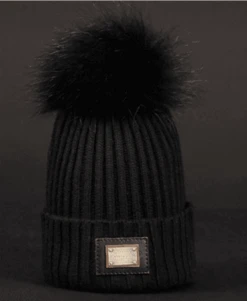 Mütze Mit Fellbommel