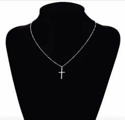 Halskette Kreuz -Herz Schmuck Geschaft image cad2083c d368 4231 980d 65f995ce3327 756851