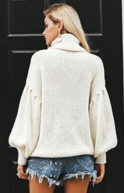 Rollkragen Pullover Good Vibes -Herz Schmuck Geschaft image e1746bd0 ca90 436f 8453 484aaf4af55a 858303