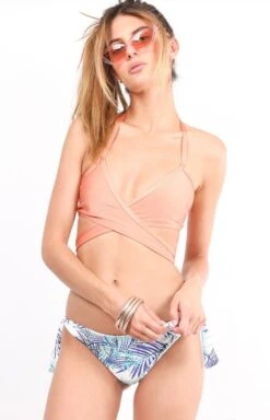 Bikini Palmera Escondido